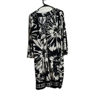 Nine West Black and White Long Sleeve Dolman Sleeve Dress